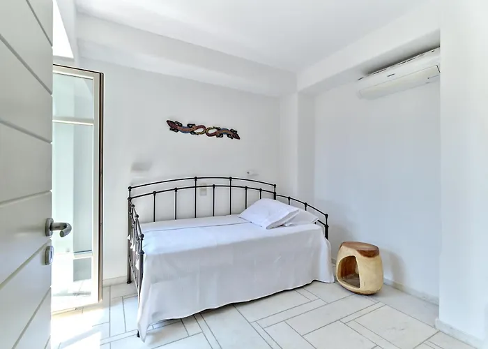 Oscar Villa, 180 Panoramic Sea Views&pool